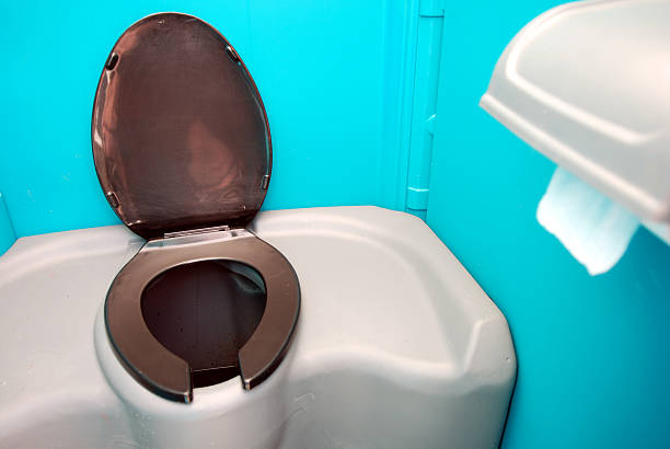 Best Portable restroom trailer rental  in Tumter, WA